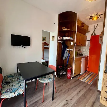 아파트 Casina Nel Cimone *